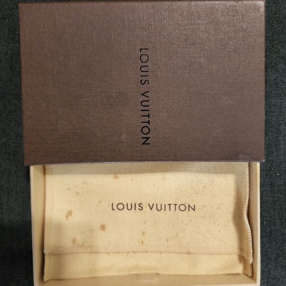 Mini Louis Vuitton pull box with dustbag - Picture 1 of 2